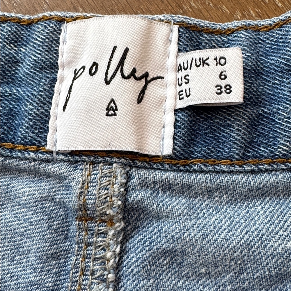Polly by Princess Polly High-Waisted Denim Shorts – Size US 6 - Picture 2 of 3